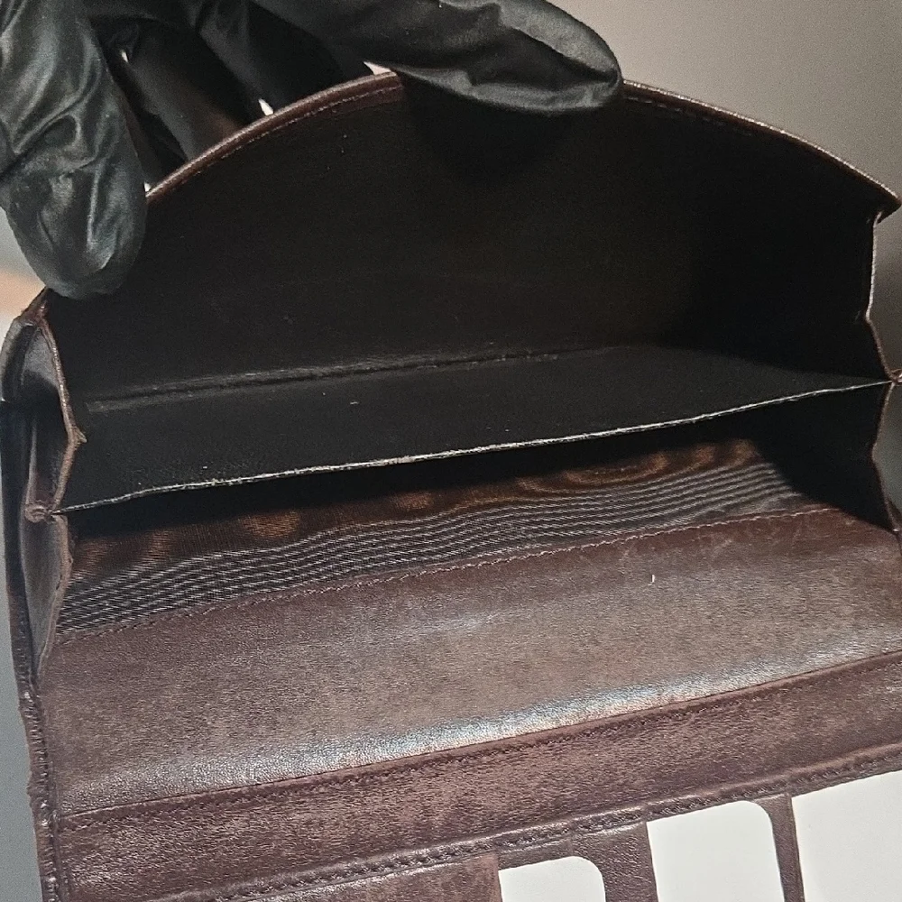 Gucci Dark Brown Embossed Leather Wallet - Picture 4 of 16